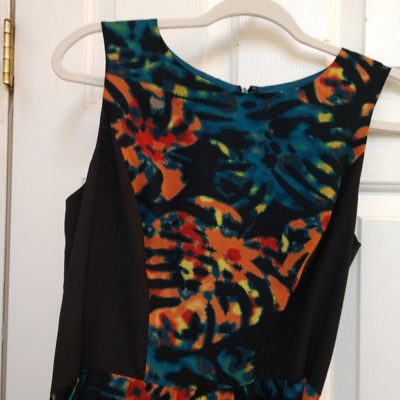 Kensie Fit and Flare Sheer Tank Dress with belt - Picture 6 of 7